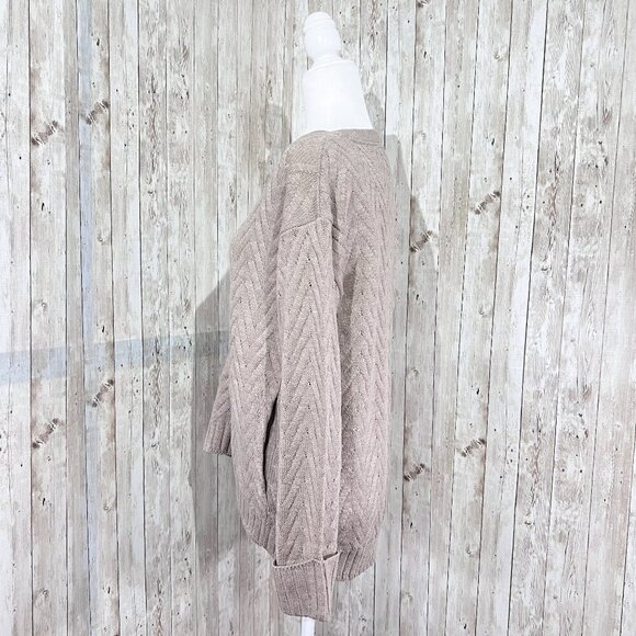 Women's New York & Company Sweater | Tan | Crew Neck | Medium | Pockets - Picture 2 of 13